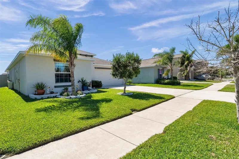 1615 Redmond Brook Ln, FL