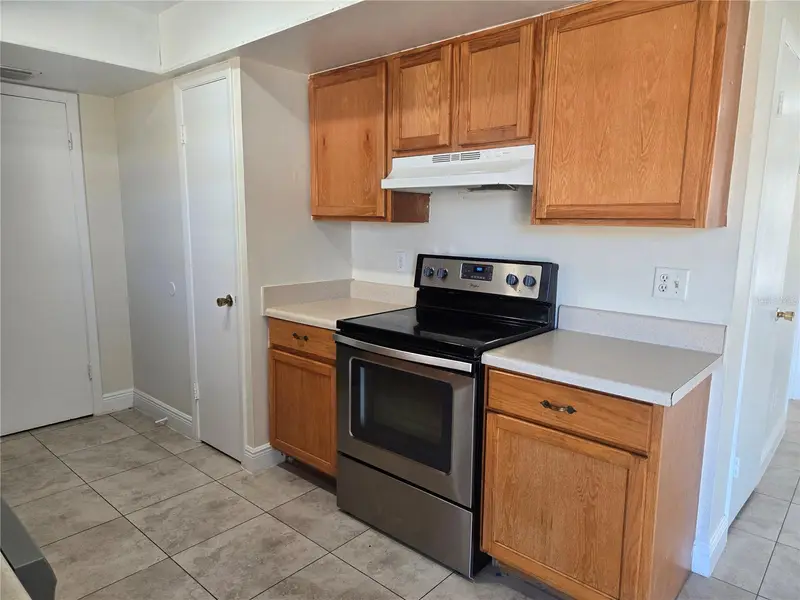 271 La Paz Dr, FL