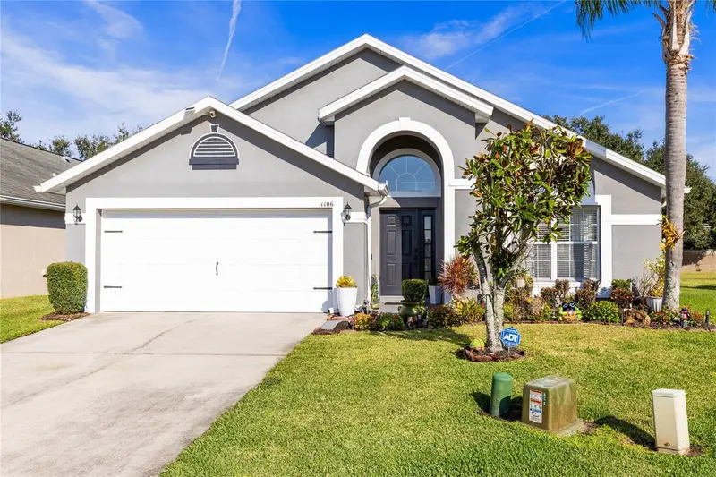 Avalon Lakes pending