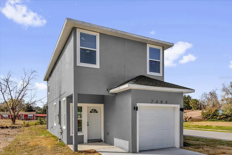 2404 Center St, FL