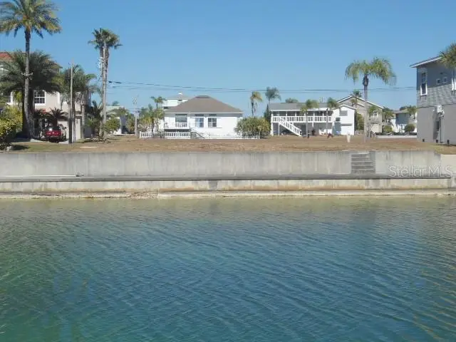 3464 Bluefish Dr, FL