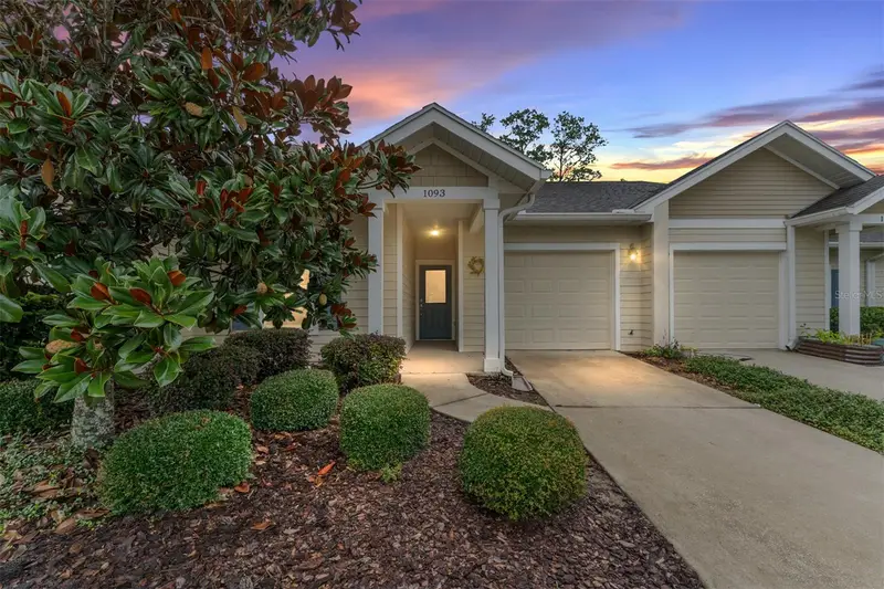 1093 Nw 126th Way, FL