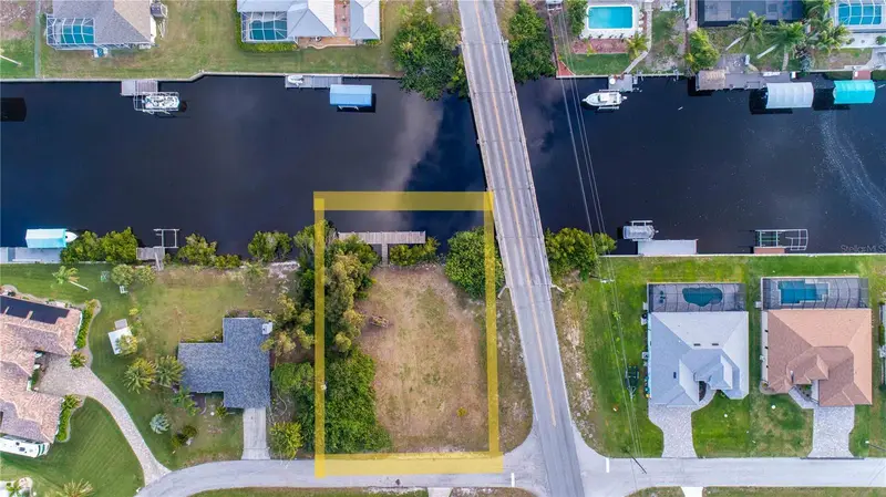 19379 Midway Blvd, FL