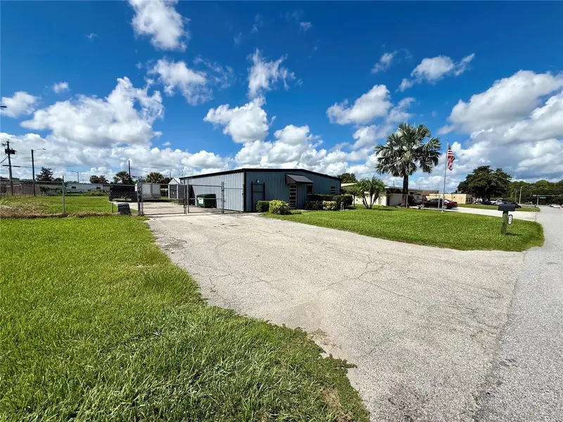 530 W Brannen Rd, FL