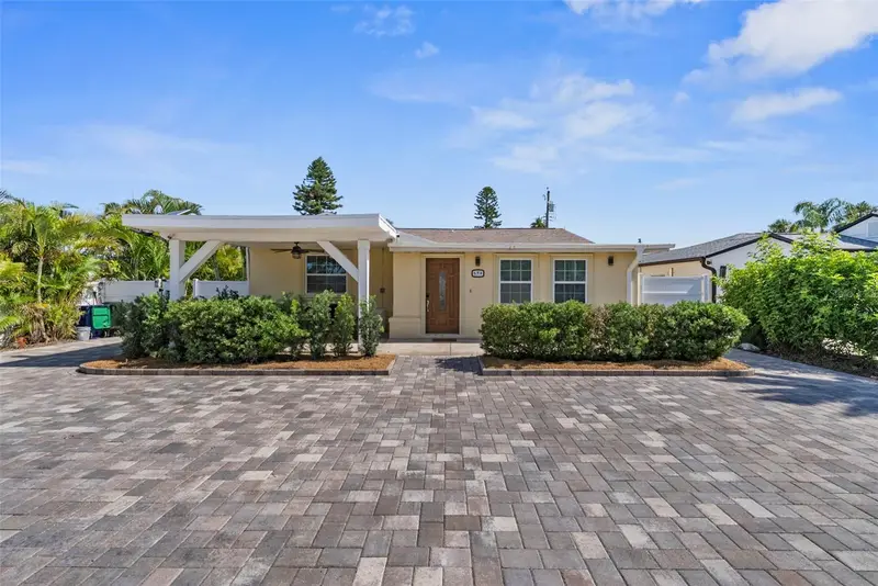 204 44th Ave, FL
