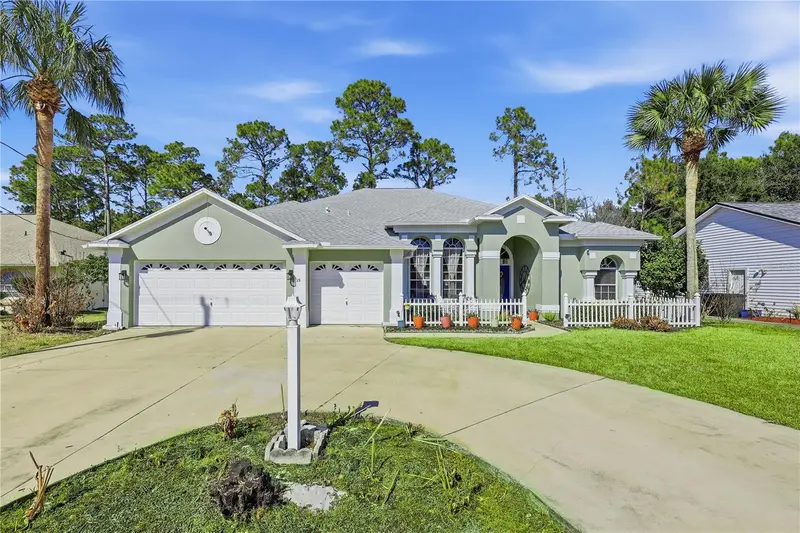 39 Woodhollow Ln, FL