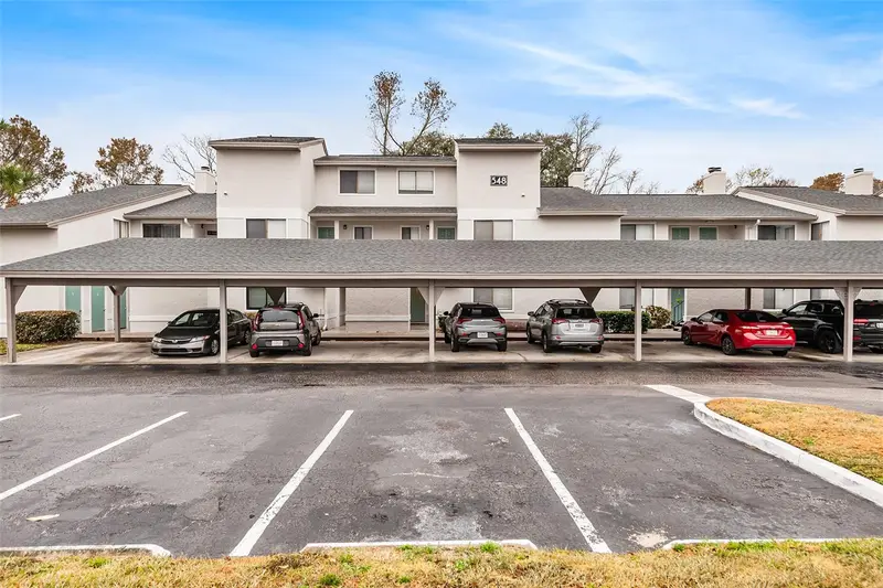 548 Olympic Village #106, FL