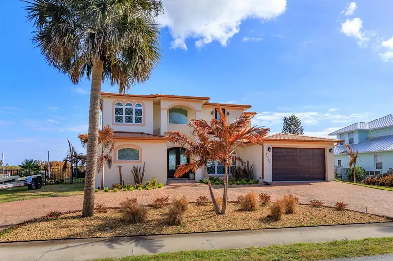 1201 S Riverside Dr, FL