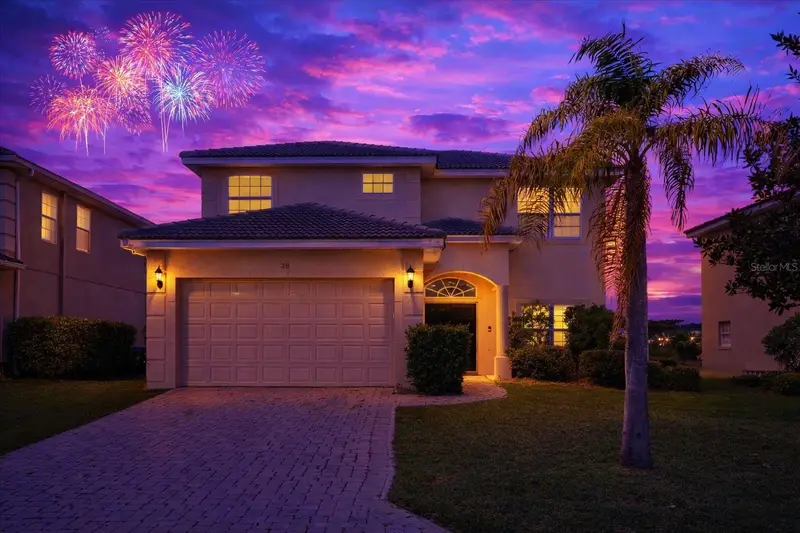 210 Vista Loop, FL
