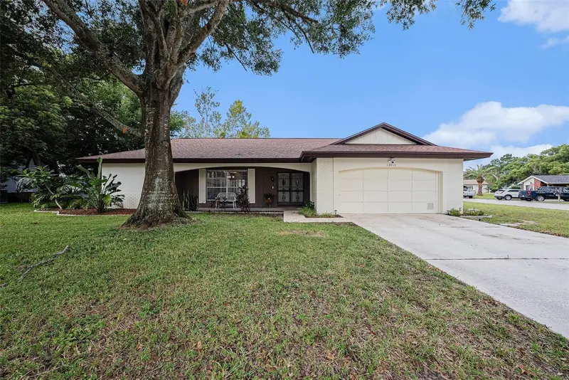 13013 Sawmill Way, FL