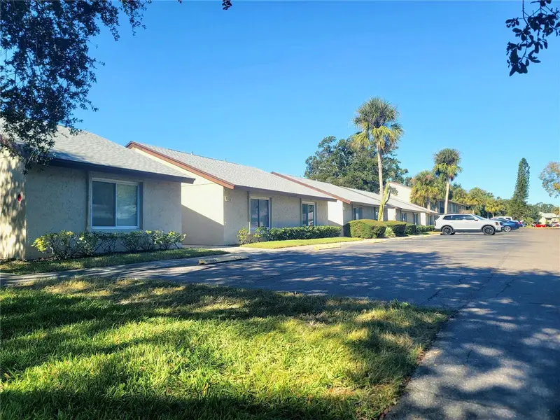 4215 East Bay Dr #1508b, FL