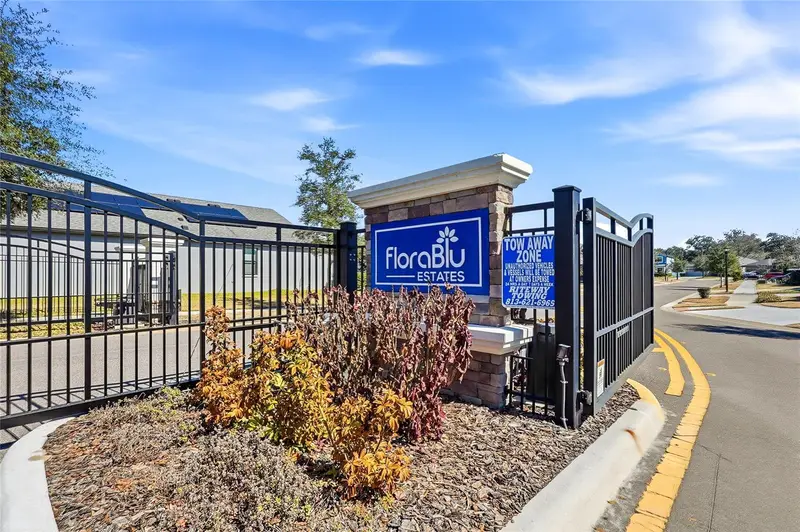 109 Azul Dr, FL