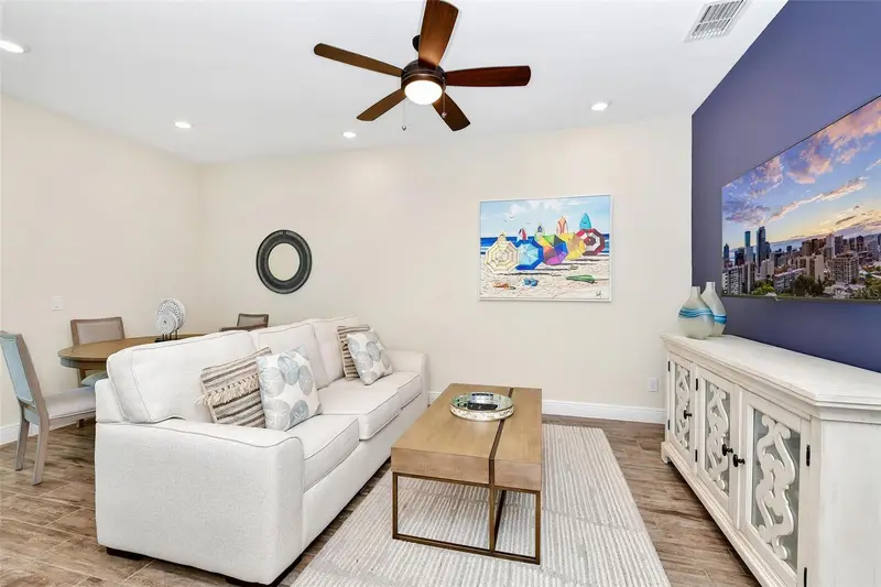 3113 Caribbean Soul Dr, FL