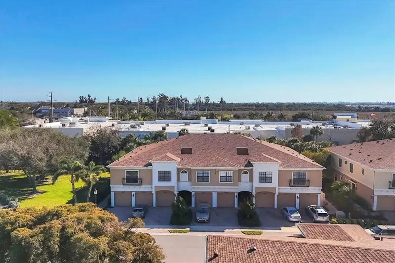 4113 Overture Cir, FL