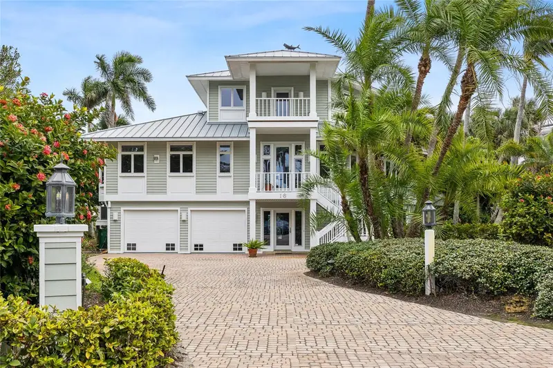 16 Grouper Hole Dr, FL