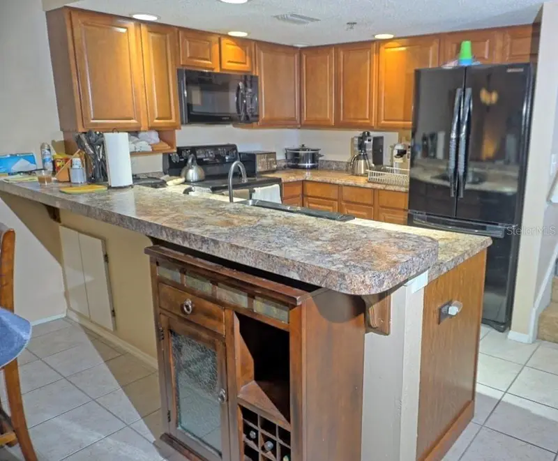 2051 Vista Del Sol Cir #202, FL