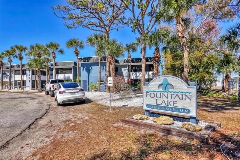 5503 Fountain Lake Cir #A204, FL