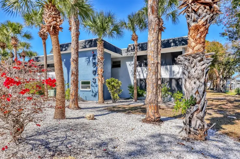 5503 Fountain Lake Cir #A204, FL