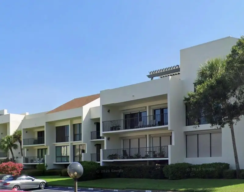 50 Coe Rd #322, FL