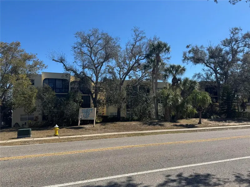 11485 Oakhurst Rd #-211, FL
