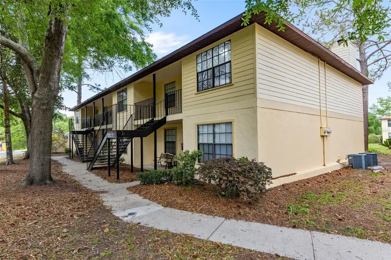 6400 Nw 106th Pl #20, FL