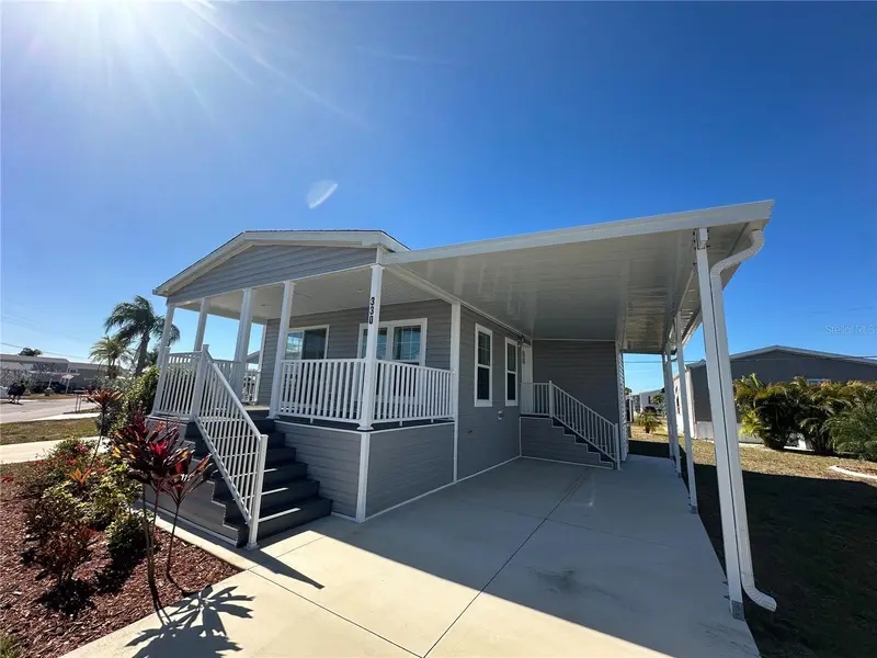 330 Trailorama Dr, FL