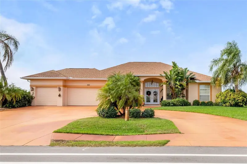 245 Rotonda Blvd N, FL