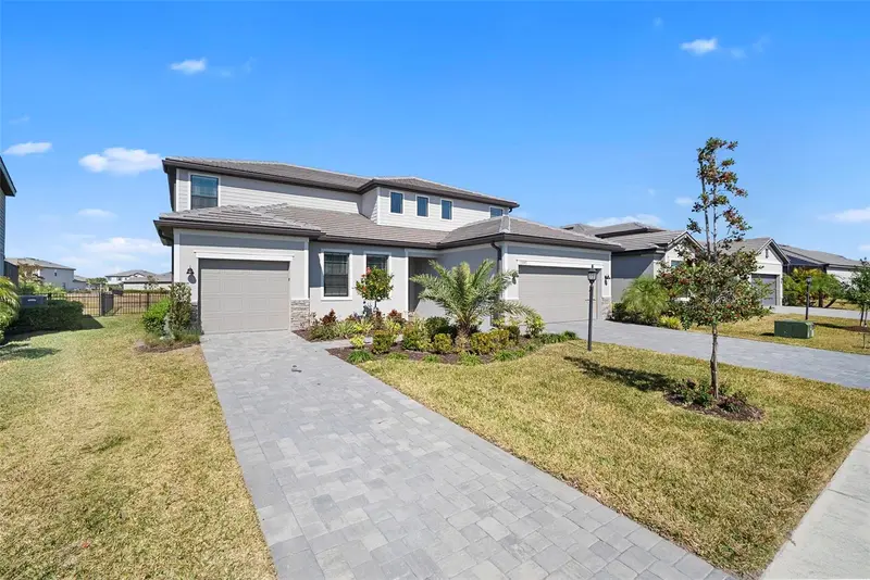 15449 White Linen Dr, FL