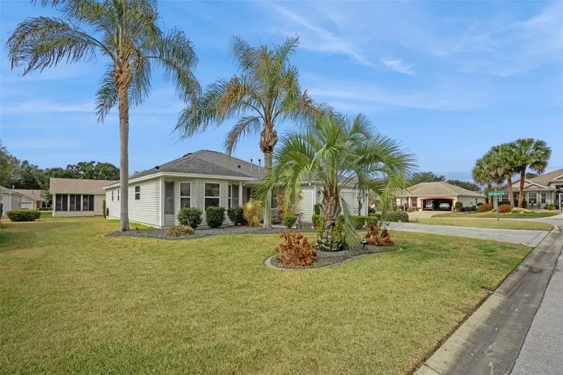 16672 Se 78th Live Oak Ave, FL