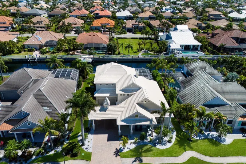 541 Fore Dr, FL