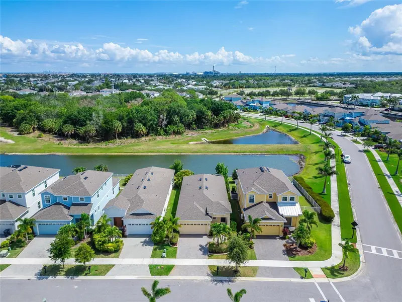 303 Blackrock Ln, FL