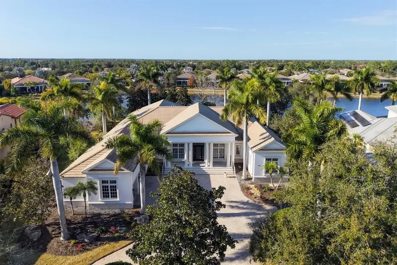 7921 Waterton Ln, FL