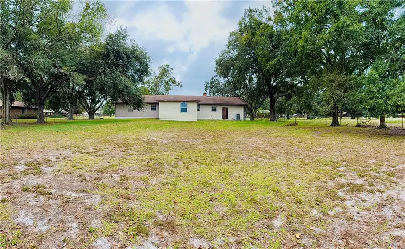 1523 Brangus Dr, FL