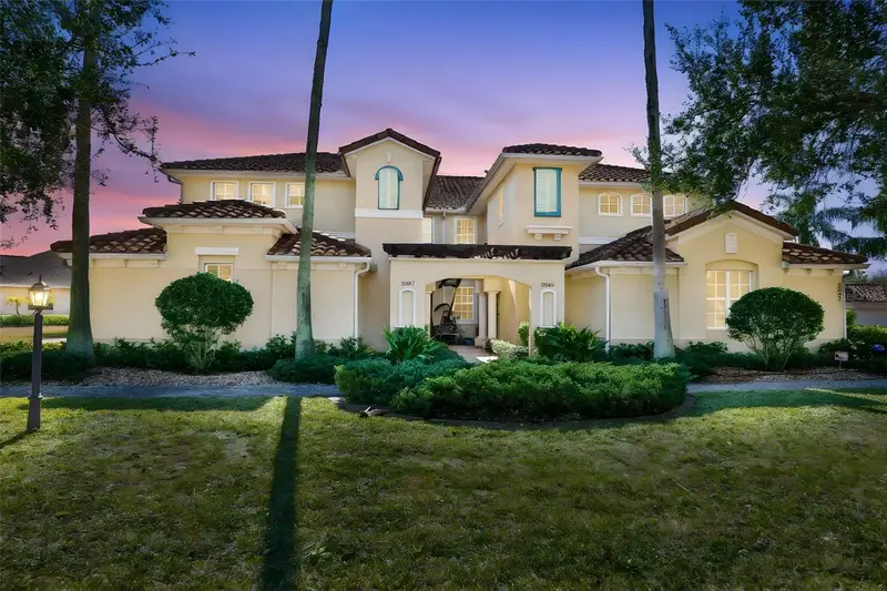2207 S Pebble Beach Blvd, FL