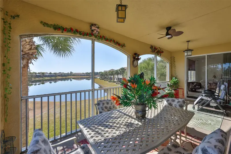 2207 S Pebble Beach Blvd, FL