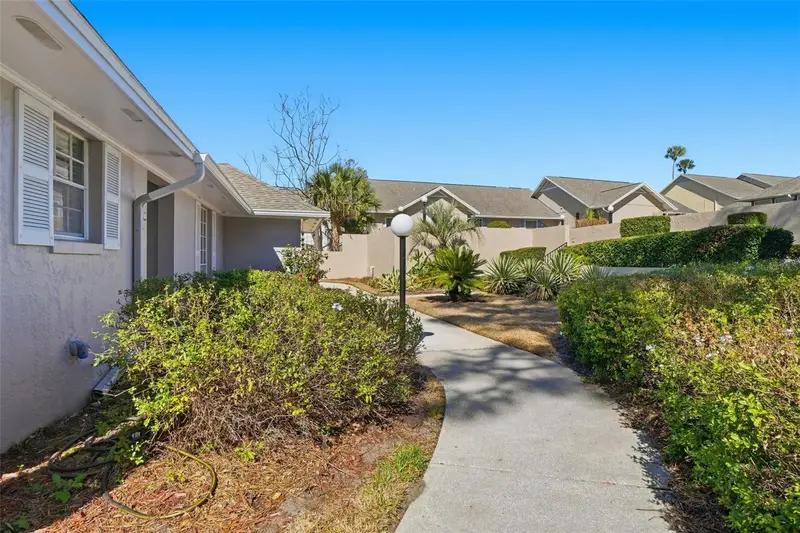 1022 Villa Ln #11, FL