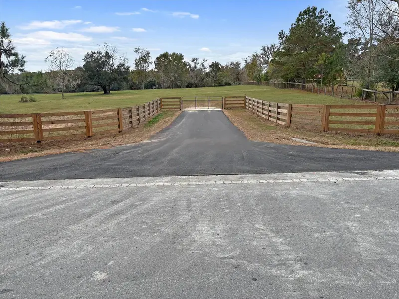 5378 Highway 329, FL