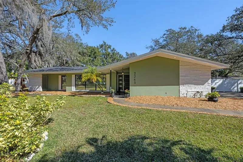 2265 Belleair Rd, FL