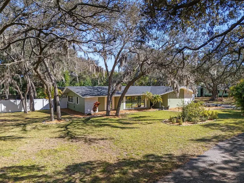2265 Belleair Rd, FL