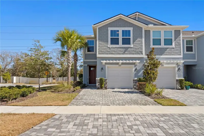 8519 Primrose Willow Pl, FL