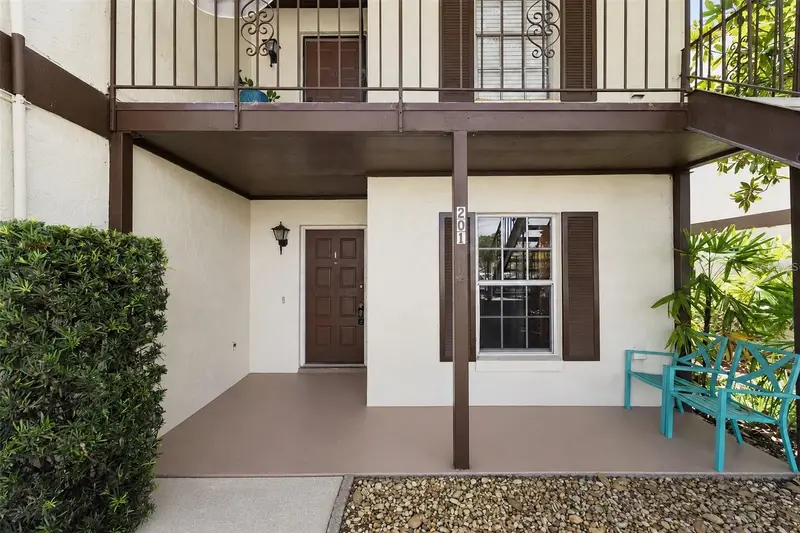 600 Northern Way #201, FL