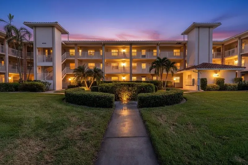 6505 Stone River Rd #103, FL