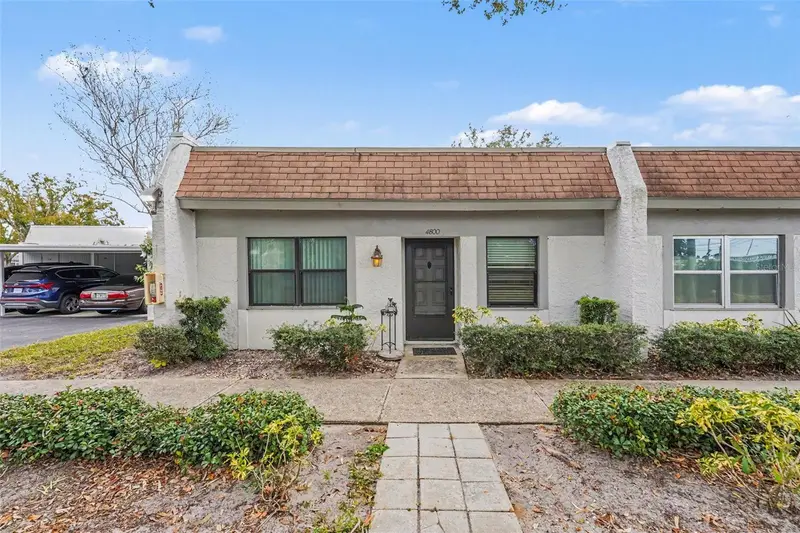 4800 Lake Villa Dr, FL