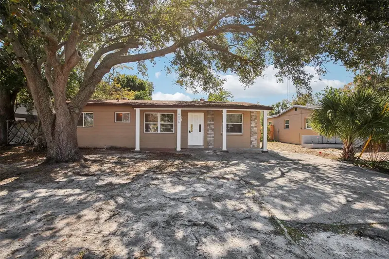 6896 78th Ave N, FL
