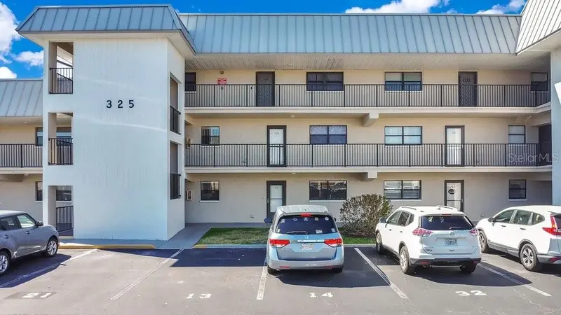 325 Tangle Run Blvd #1113, FL