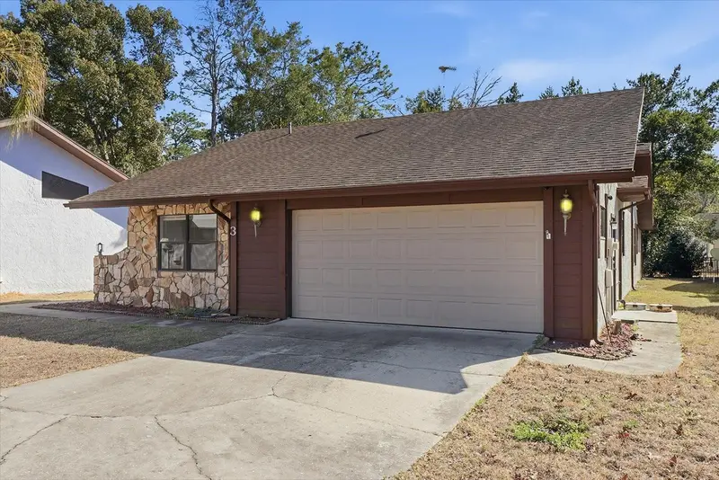 3 Fairwoods Ct, FL