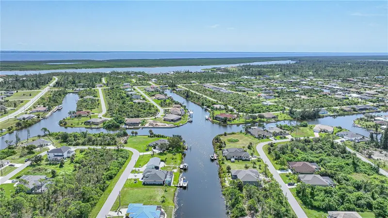 15460 Alsace Cir, FL