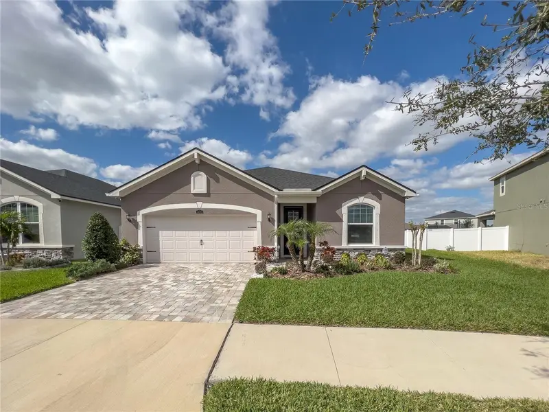 13102 Satin Lily Dr, FL