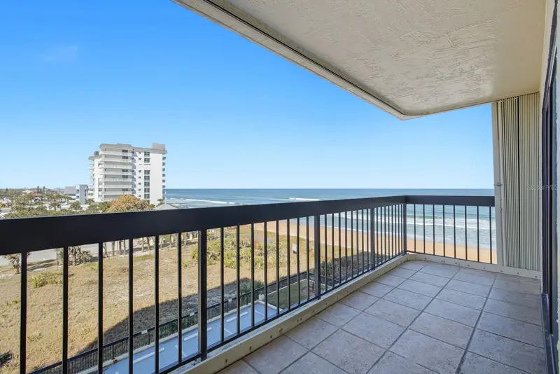 1513 Ocean Shore Blvd #4e, FL