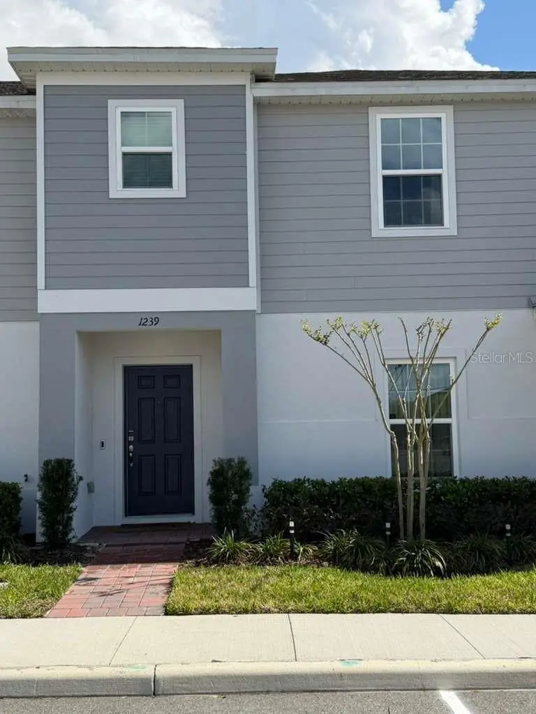 1239 Sand Torch Cir, FL